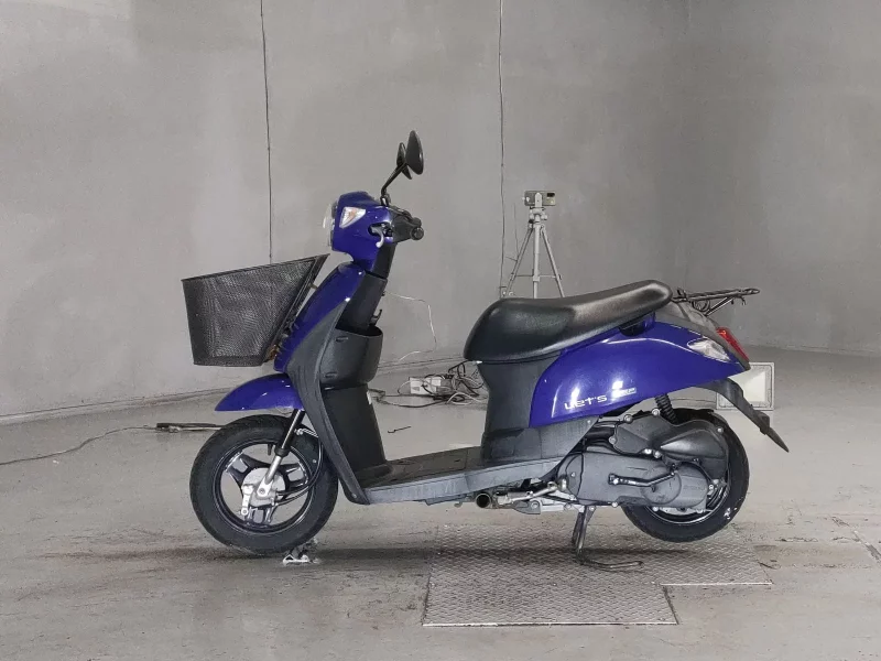 Suzuki LET S