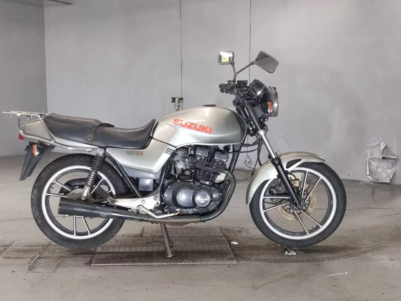 Suzuki GSX250