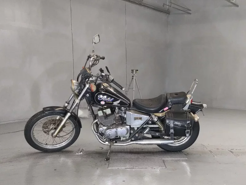Honda REBL