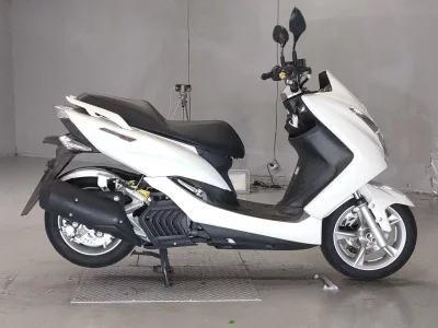 Yamaha MAJESTY 155S