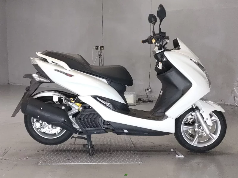 Yamaha MAJESTY 155S