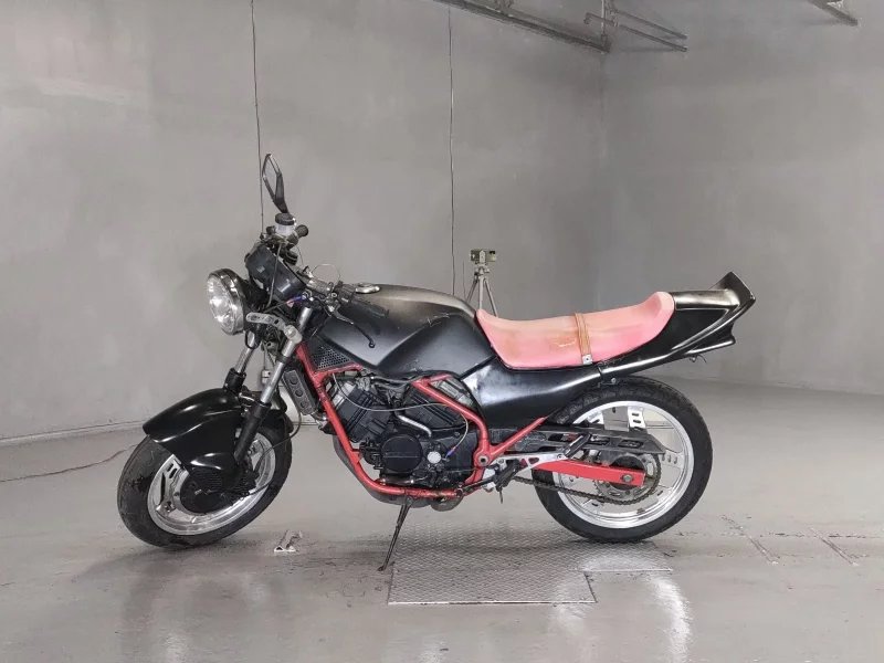 Honda VT250F