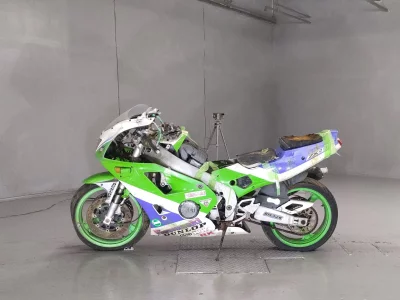 Kawasaki ZXR400