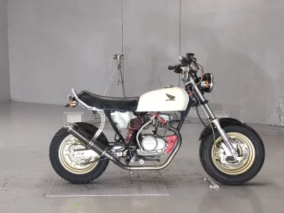 Honda APE50