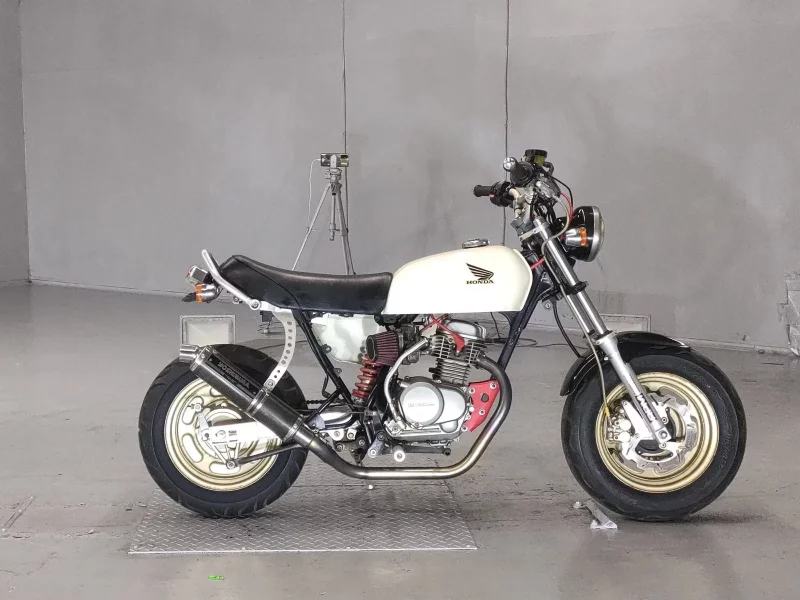 Honda APE50
