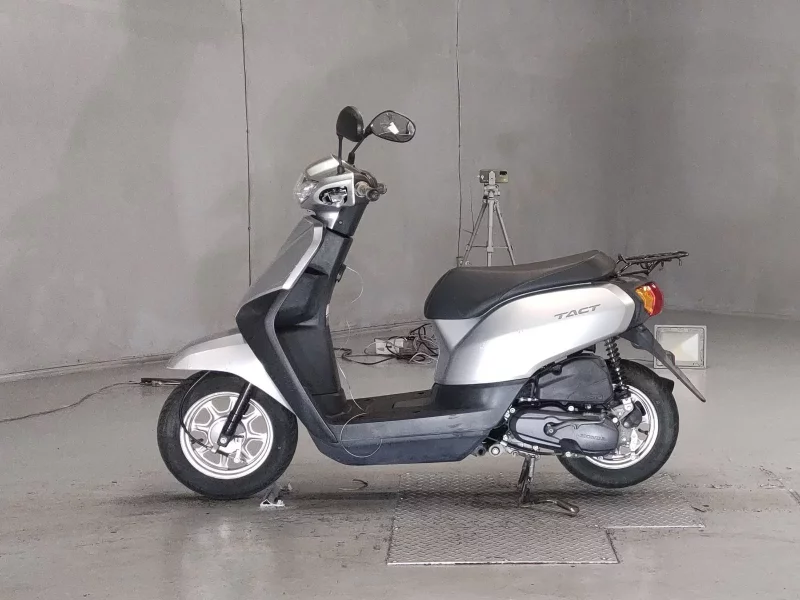 Honda TACT BASIC