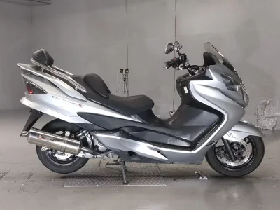 Suzuki SKYWAVE 250S