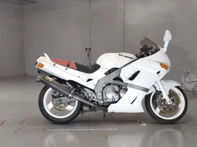 Kawasaki ZZR400
