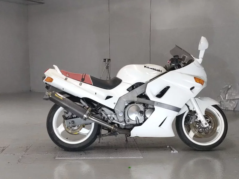 Kawasaki ZZR400