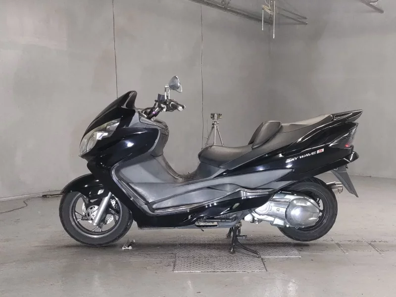 Suzuki SKYWAVE 250S
