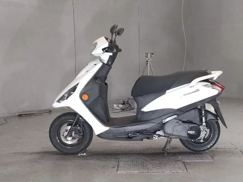 Yamaha AXIS Z