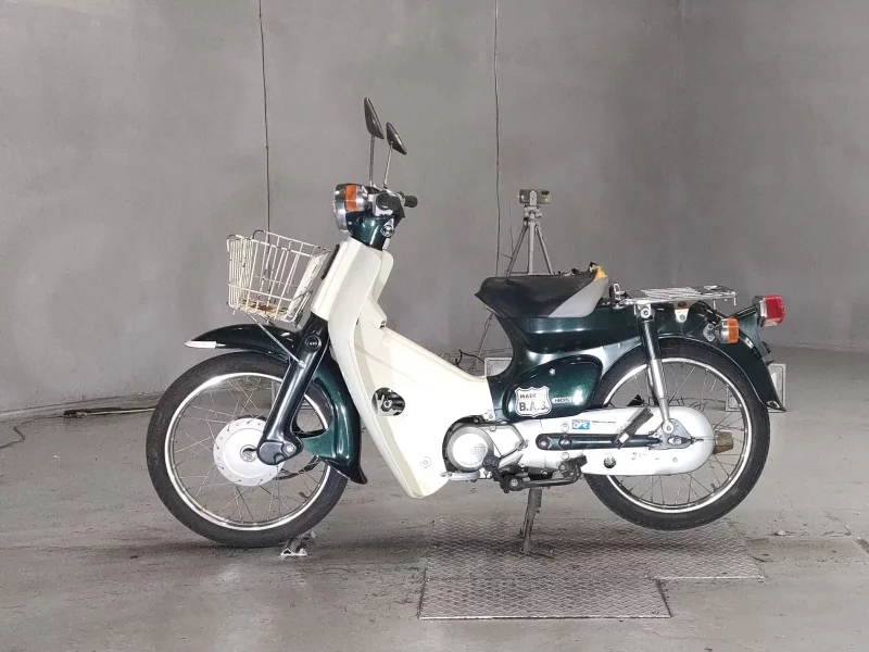 Honda SUPER CUB90