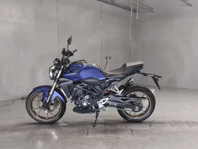 Honda CB250R