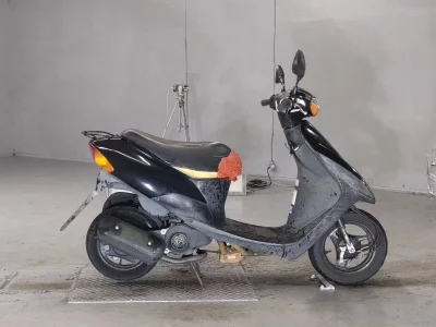Suzuki LET S2