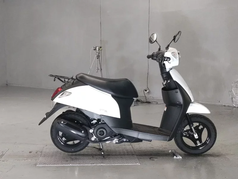 Suzuki LET S