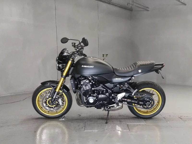 Kawasaki Z900RS SE
