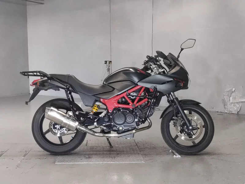 Honda VTR250F