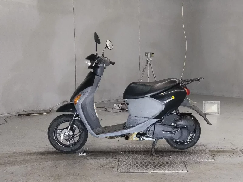 Suzuki LET S4