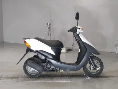 Suzuki LET S
