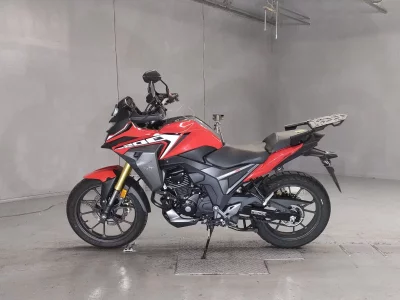 Honda CB200X