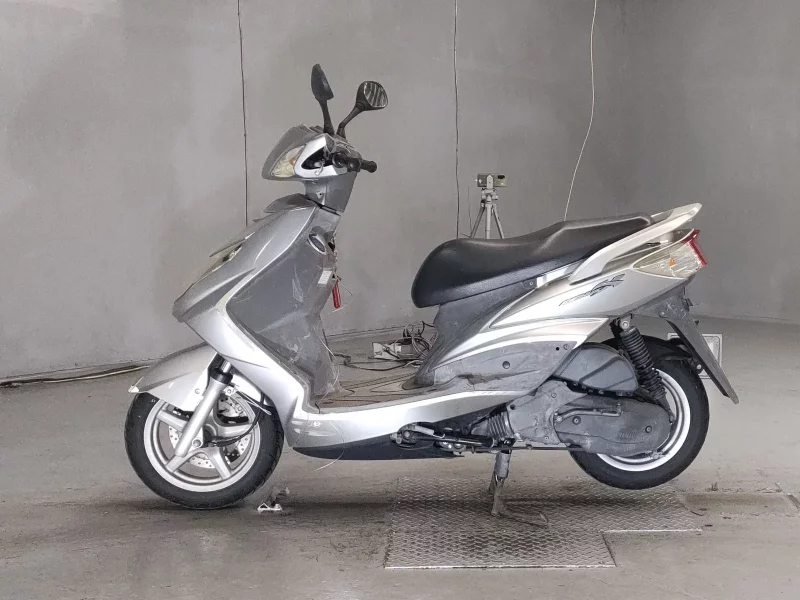 Yamaha CYGNUS125X