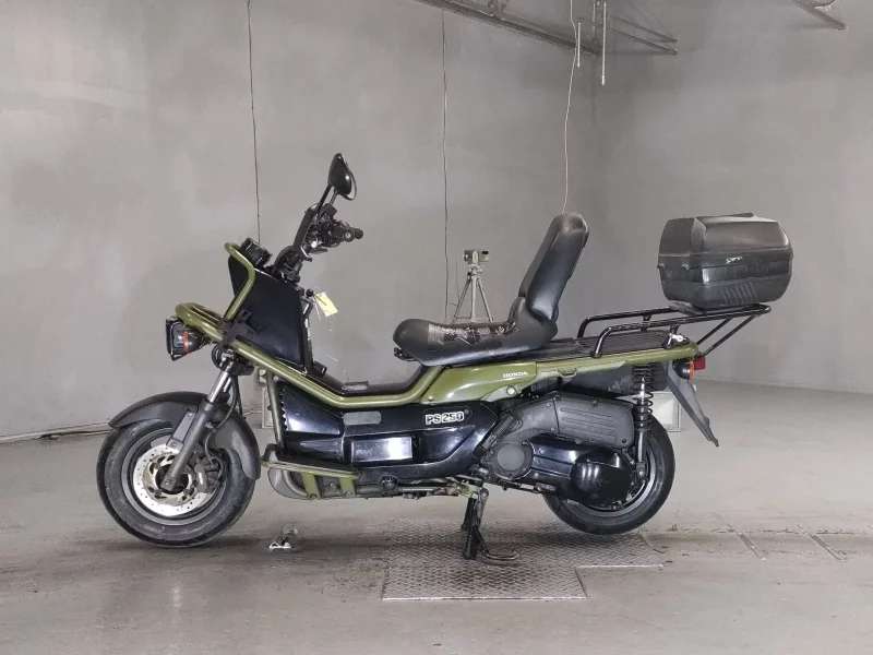 Honda PS250