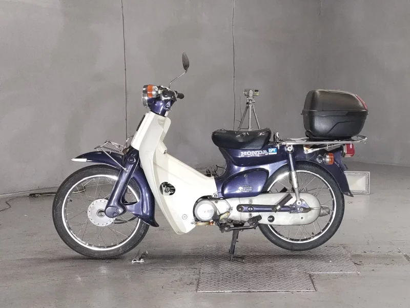 Honda SUPER CUB90