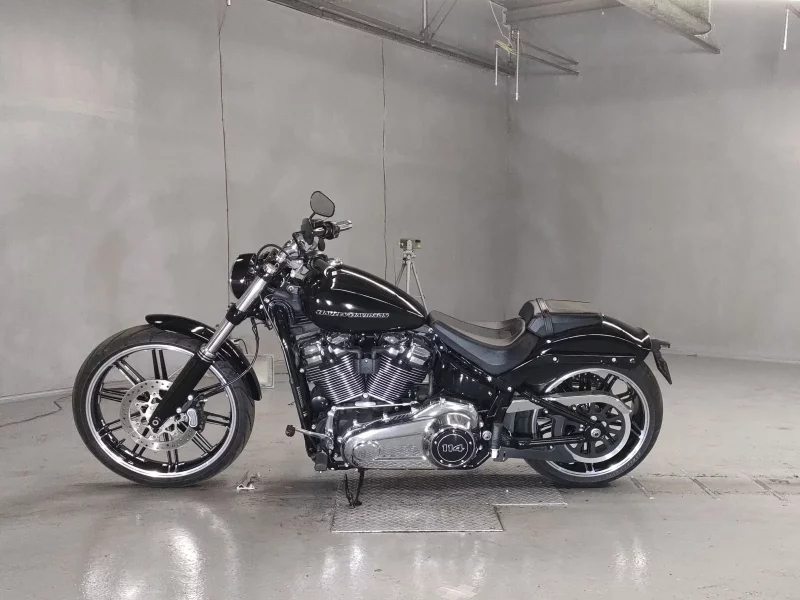 Harley-Davidson HARLEY FXBRS1870