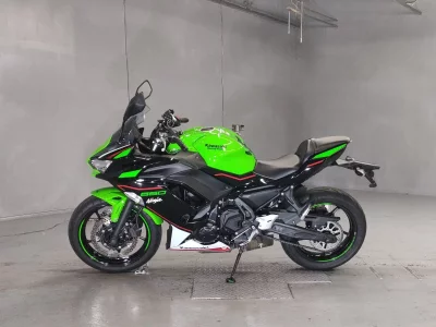 Kawasaki NINJA650 лот № 5544 оценка 4.5  с аукциона в Японии 2