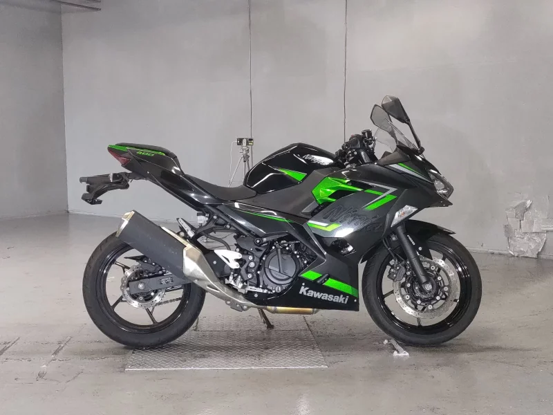 Kawasaki NINJA400