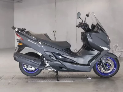 Suzuki BURGMAN400