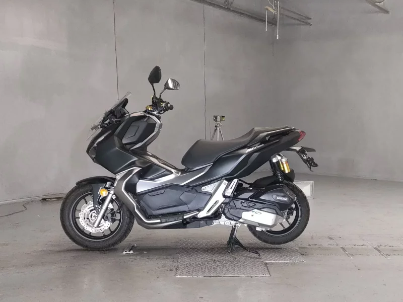 Honda ADV150