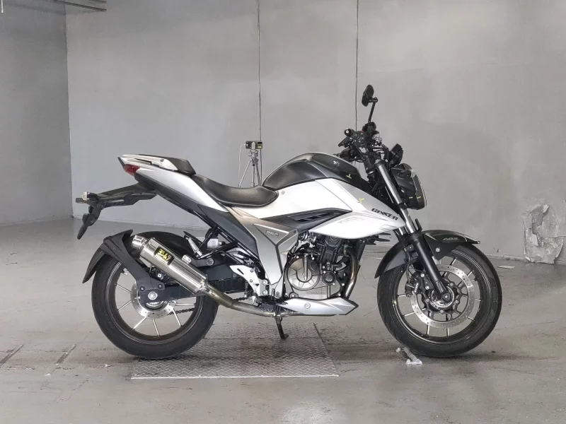Suzuki JIKUSA-SF250