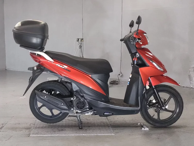 Suzuki ADDRESS V110
