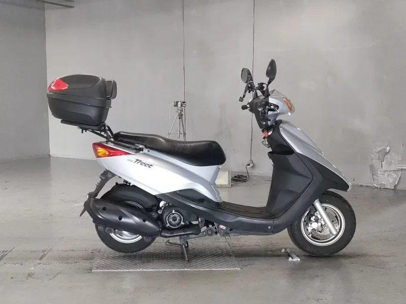 Yamaha AKUSHI STREET