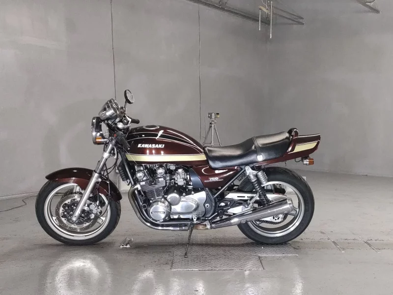 Kawasaki ZEPHYR750