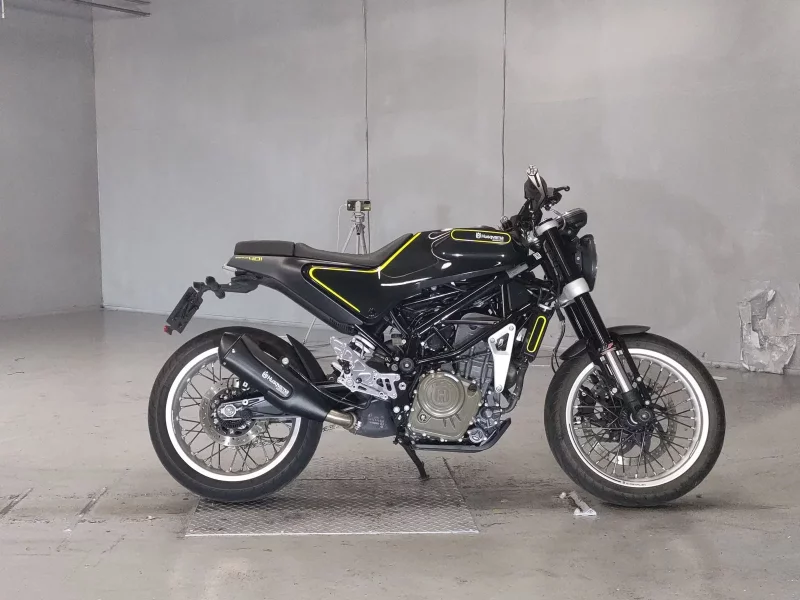 Other HUSQUARNA SUVARUTOPIREN401 лот № 5637 оценка 4  с аукциона в Японии