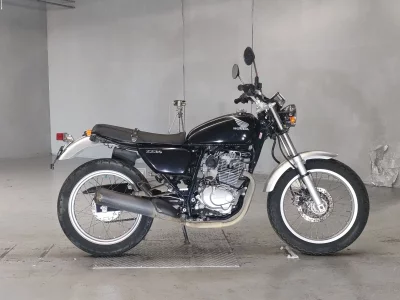 Honda CB223S