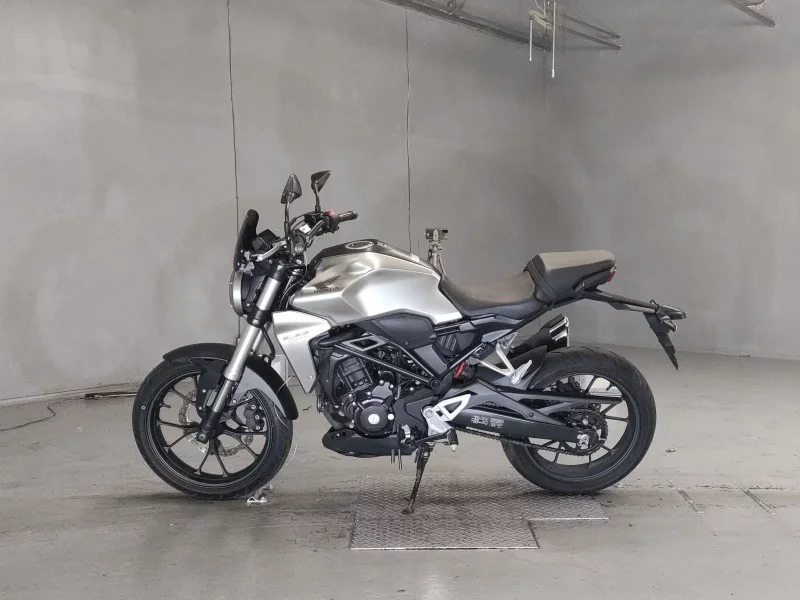Honda CB250R