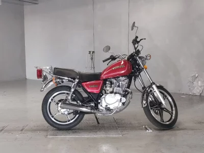 Suzuki GN125H