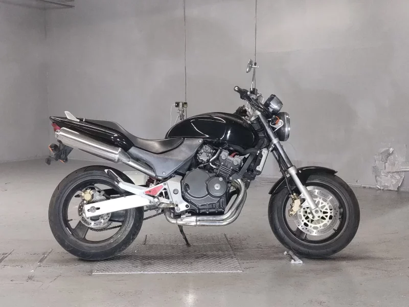 Honda HORNET250