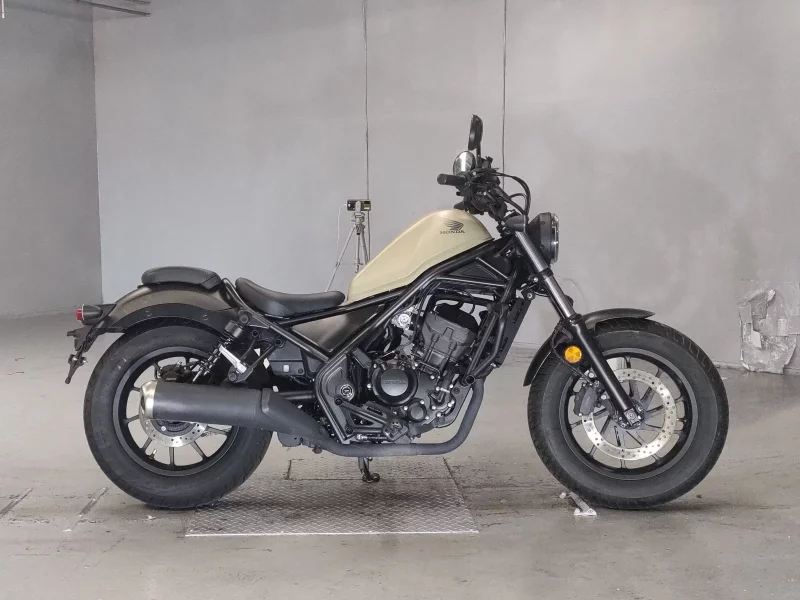 Honda REBEL