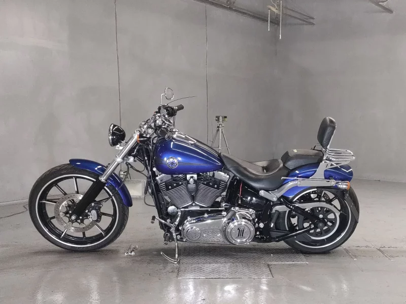 Harley-Davidson HARLEY FXSB BREAKOUT