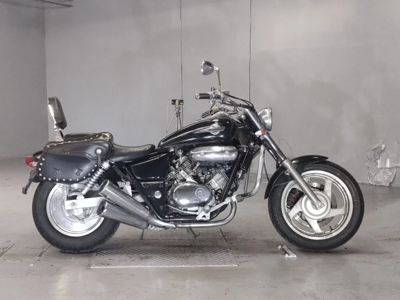 Honda MAGNA 250