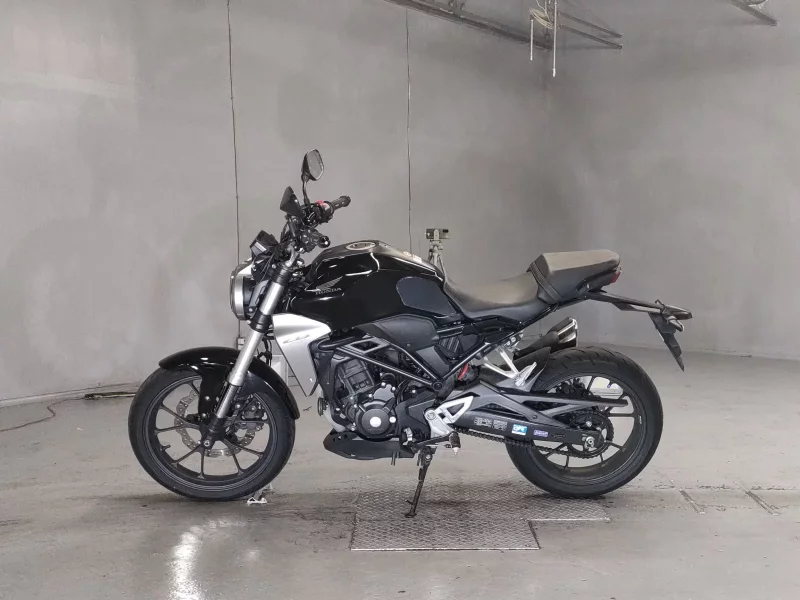 Honda CB250R
