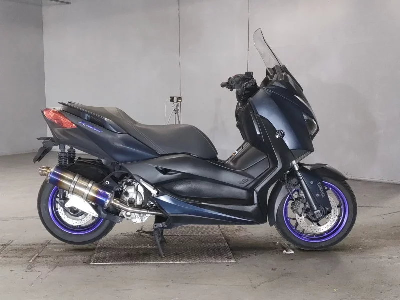 Yamaha X-MAX250