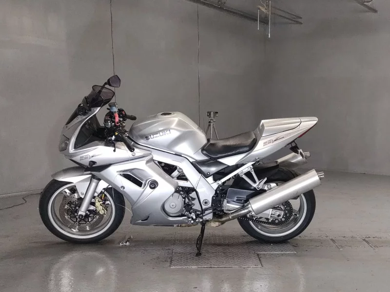 Suzuki SV1000S