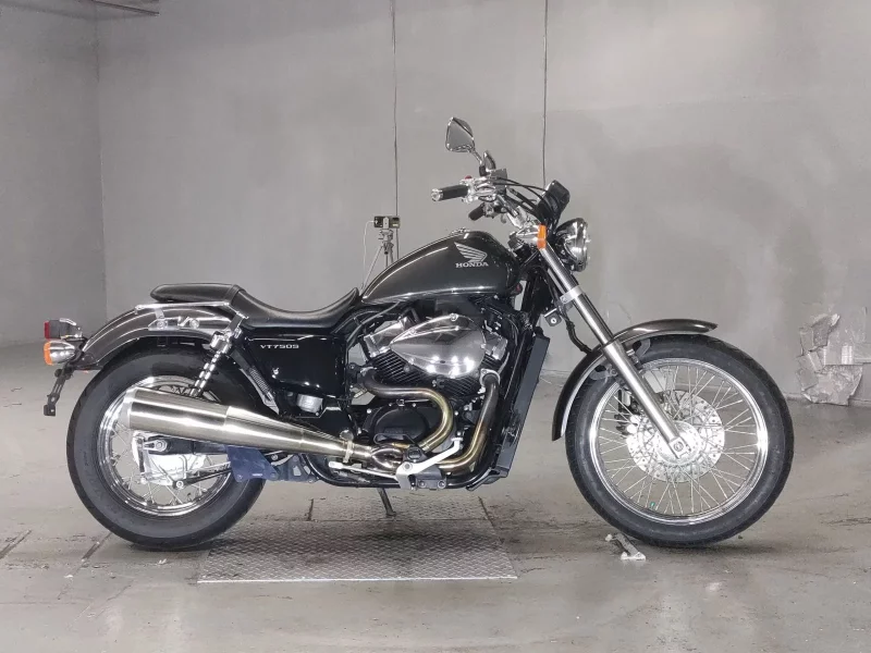 Honda VT750S лот № 5758 оценка 4  с аукциона в Японии