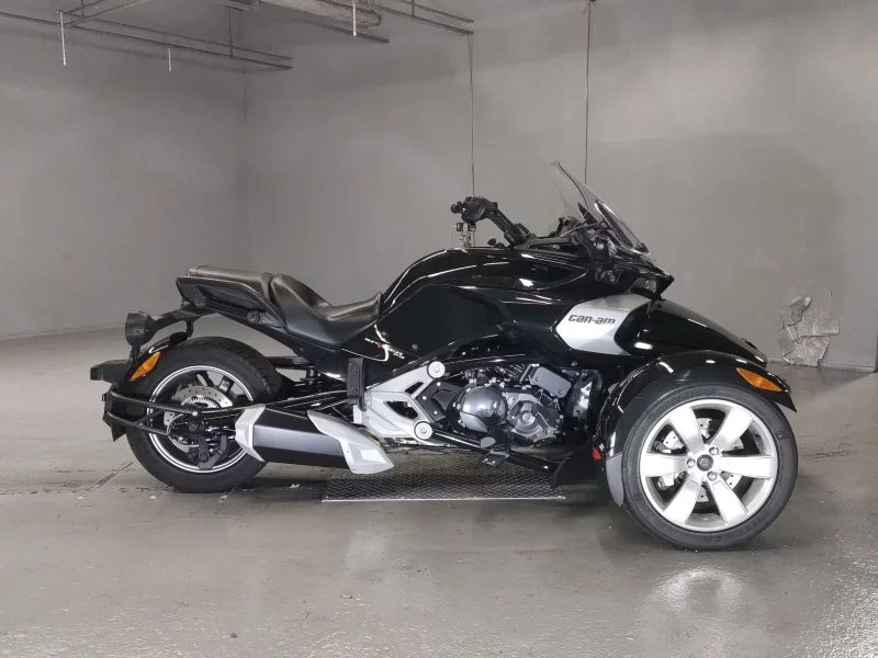 Other BRP CAN-AM SPIDER F3 лот № 5769 оценка 4  с аукциона в Японии