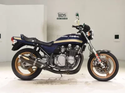 Kawasaki ZEPHYR750  с аукциона в Японии